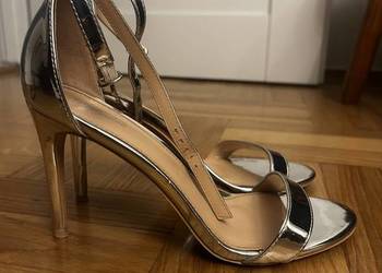 Srebrne szpilki DeeZee – rozmiar 39