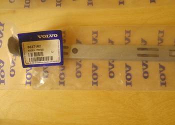MOCOWANIE LAMPY PRZEDNIEJ ZEWNĘTRZNE VOLVO XC90 8637182 OE