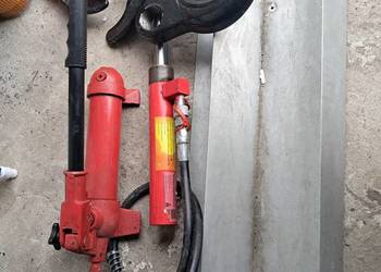 Ściągacz do sprężyn McPherson hydrauliczny