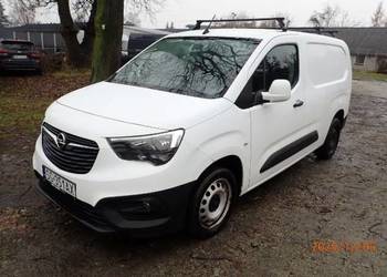 OPEL COMBO 2019 / 1560,00 ccm / 99 KM