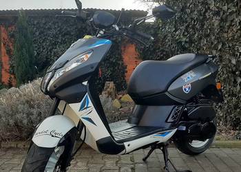 Zadbany skuter Peugeot Kisbee streetzone 50 2t 2017r 12' 5378km 70km/h