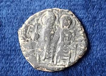 Bizancjum - Justyn II i Zofia Pół follisa 565–578 n.e.  Saloniki