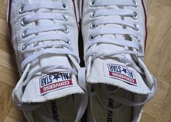 Trampki Convers po 1 sezonie w rozmiarze 43