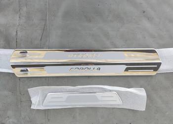 Toyota Corolla E21 Listwy progowe PZ438-e3183-00 NOWE