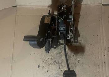 Ford mondeo mk3 pedał wysprzęglik sprzęgła