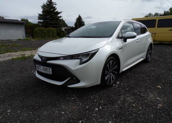 Toyota Corolla XII Kombi 2.0 Hybrid Dynamic Force 184KM Extra Stan