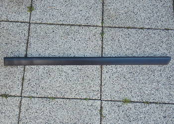 VW Passat B5 Listwa boczna drzwi Lewy tył 3B0853753