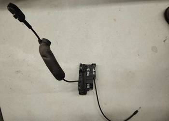 Zamek drzwi prawy tył Megane III 825020002R