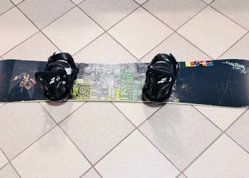 Deska snowboardowa burton   160 z wiązaniami
