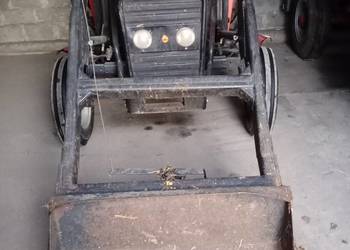 Tur, ładowacz czołowy