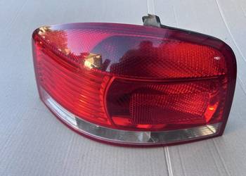 Lampa lewy tył Audi a3 8p 8p0945095