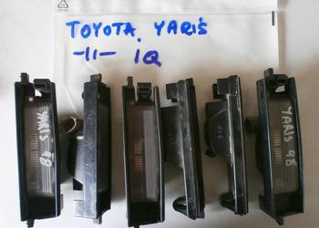 Toyota yaris 1998 2000 oświetlenie tablicy rejestracyjnej