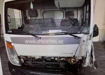 Nissa Cabstar 35.13 / Kontener z windą, Kia 2700 / plandeka