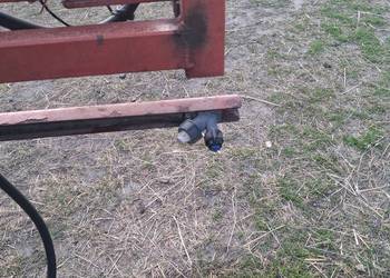 Opryskiwacz zawieszany