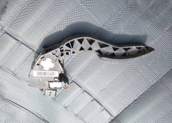 Megane III pedał potencjometr gazu 180020038R