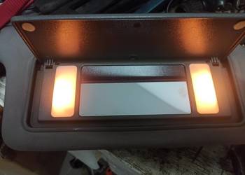 Podświetlany daszek przeciwsłoneczny prawy audi 80 b4, b3