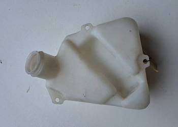 NOWY oryginalny zbiornik płynu do spryskiwaczy VW Scirocco Mk2 533955453