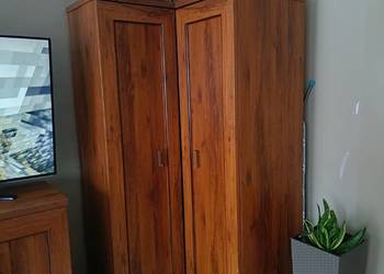 Komoda i szafa narożna