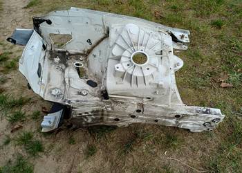 Mercedes C Klasa W205 Cwiartka Podluznica Lewa