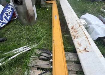 żuraw przyścienny (konsolowy) renomowanej marki DEMAG o udźwigu 125 kg