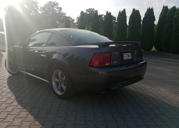 Ford Mustang GT 4.6 v8. Super stan