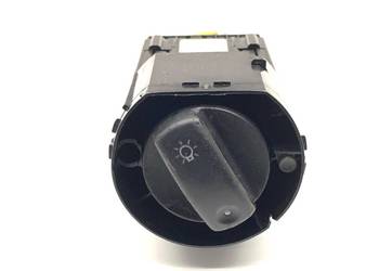 WŁĄCZNIK ŚWIATEŁ AUDI A6 C5 4B1941531E 97-05 PRZYCISK