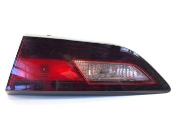 LAMPA TYŁ PRAWA WEWNĘTRZNA OPEL ASTRA K 39098789 Hatchback ŚWIATŁO