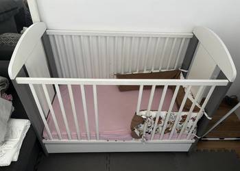 Łóżeczko dziecięce drewniane białe szare 120x60
