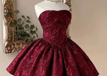 Sukienka bordowa żakardowa