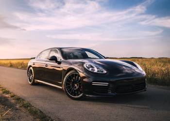 4.8 V8 Bi-Turbo AWD – Sport Chrono | Burmester | Carbon