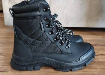 nowe buty robocze ze wzmacnianym noskiem, rozmiar 41 długość wkładki 27 cm