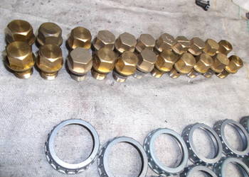 M72 M-72 K750 K-750 Gaźniki K37 K-37 śruby dolne dyfuzorów