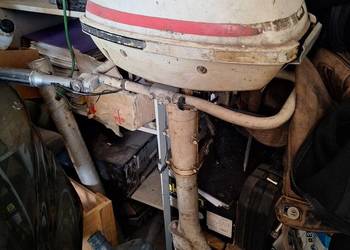 Zabytkowy silnik zaburtowy Yamaha P 65 5 ps
