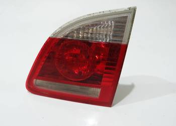 LAMPA W KLAPĘ BAGAŻNIKA PRAWY TYŁ BMW E61 7165830