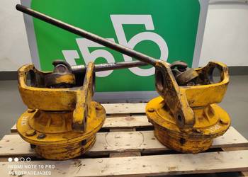 Zwolnica Zwrotnica Półos 10203 Piasta JCB 4CX