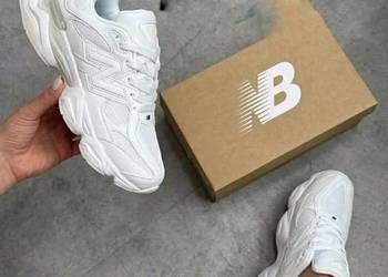 Buty sportowe damskie