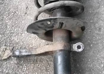 Mc person kpl lewy przód chrysler 300m intrepid