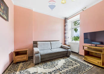 Na sprzedaż 2 pokoje + garaż + piwnica + ogródek