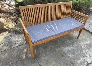 Ławka ogrodowa z drewna egzotycznego z poduchą 150cm x 59cm