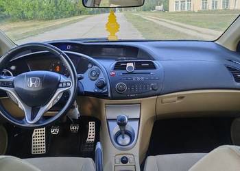 Honda Civic VIII UFO 2.2 diesel