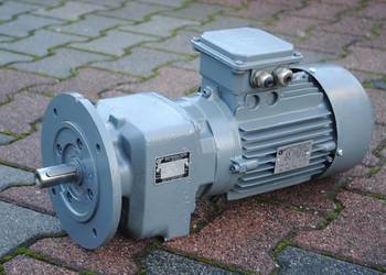 Motoreduktor kołnierzowy 2.2kw. 251obr./min. NORD. SK420FVL-90L/40EFTF