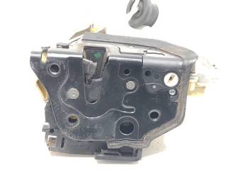 ZAMEK DRZWI PRAWY PRZÓD AUDI Q7 4L Hatchback 301837016A 06-16