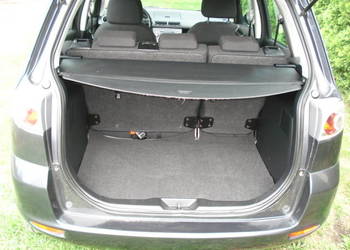 mazda 2 dy roleta bagażnika