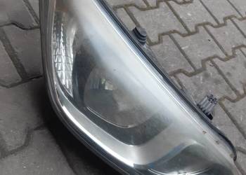 Lampa przód prawa 92102-1J510 HYUNDAI 921024P500 I20 2012-2015r