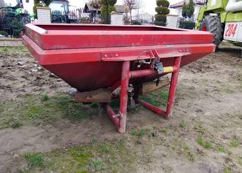 Rozsiewacz do nawozu PZ spectra 1250 rauch amazone sulky