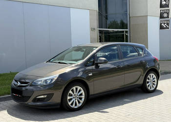 Opel Astra 1.4 Turbo J (2009-2019)