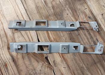 nissan xtrail t30 mocowanie błotnika przedniego