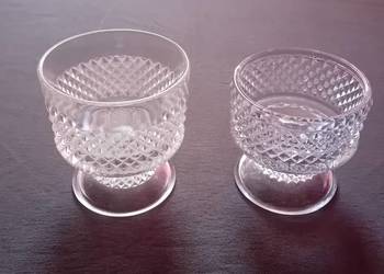 Dwa pucharki do lodów Sklo Union - Libochovice, lata 70-e. Proj. V. Sotova.