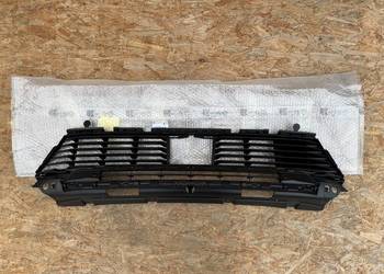 Środkowa kratka zderzaka przód peugeot 5008 II 2 17-20 zwykły 9816499377
