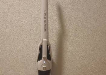 Odkurzacz akumulatorowy 2 w 1